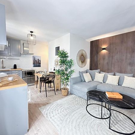 Stylish & Chic Duplex Near Eiffel Tower Appartement Parijs Buitenkant foto