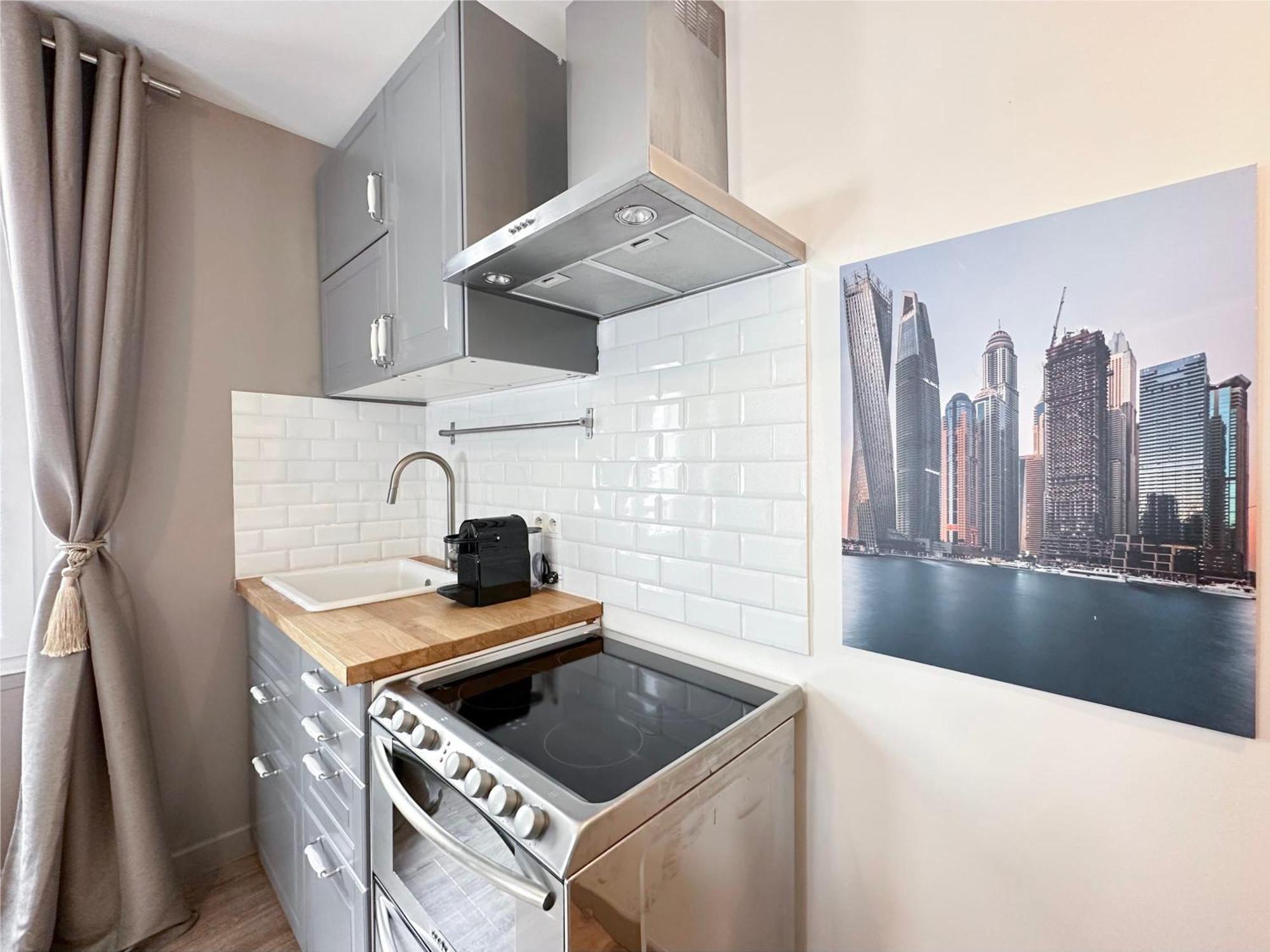 Stylish & Chic Duplex Near Eiffel Tower Appartement Parijs Buitenkant foto