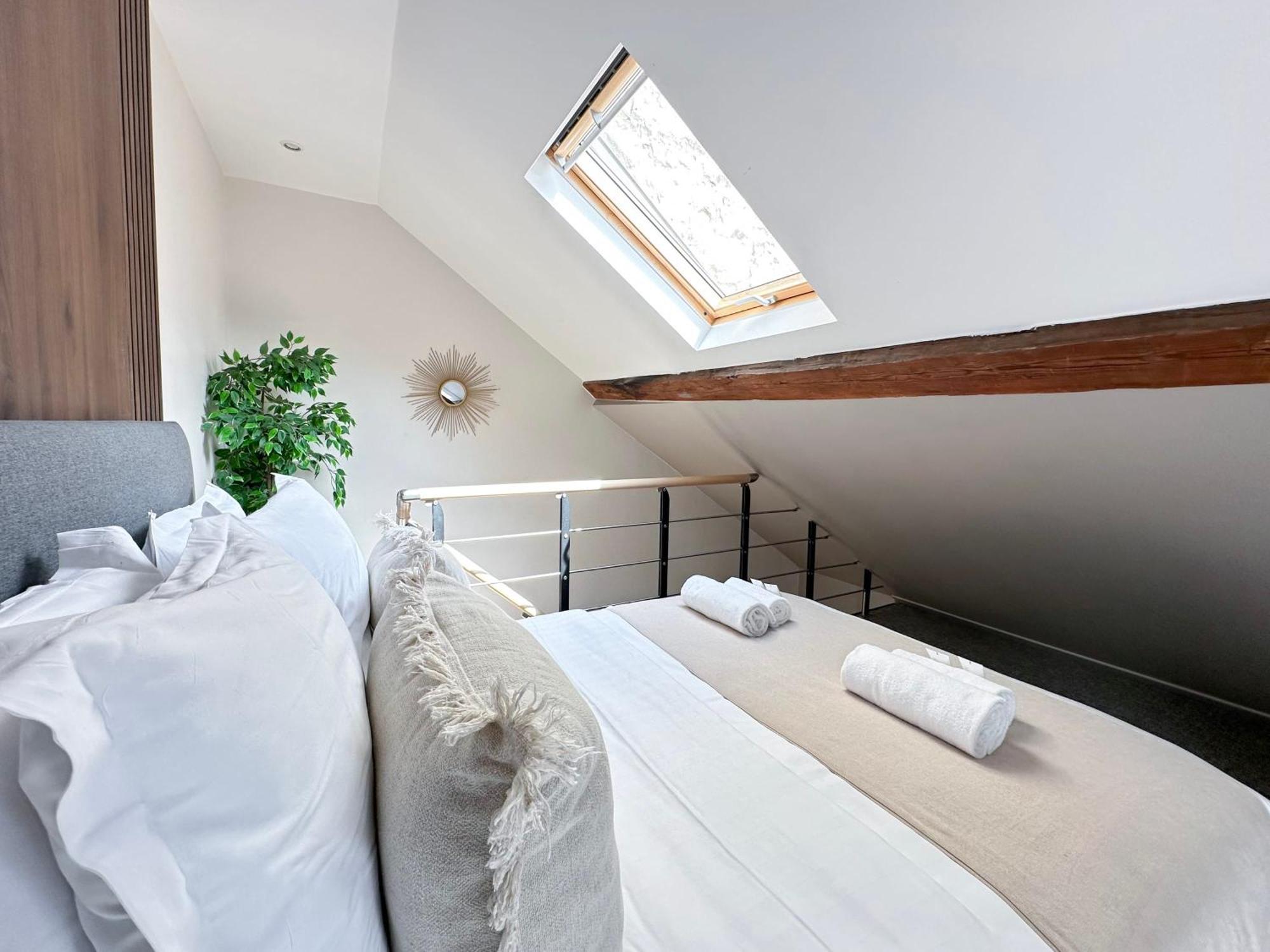 Stylish & Chic Duplex Near Eiffel Tower Appartement Parijs Buitenkant foto