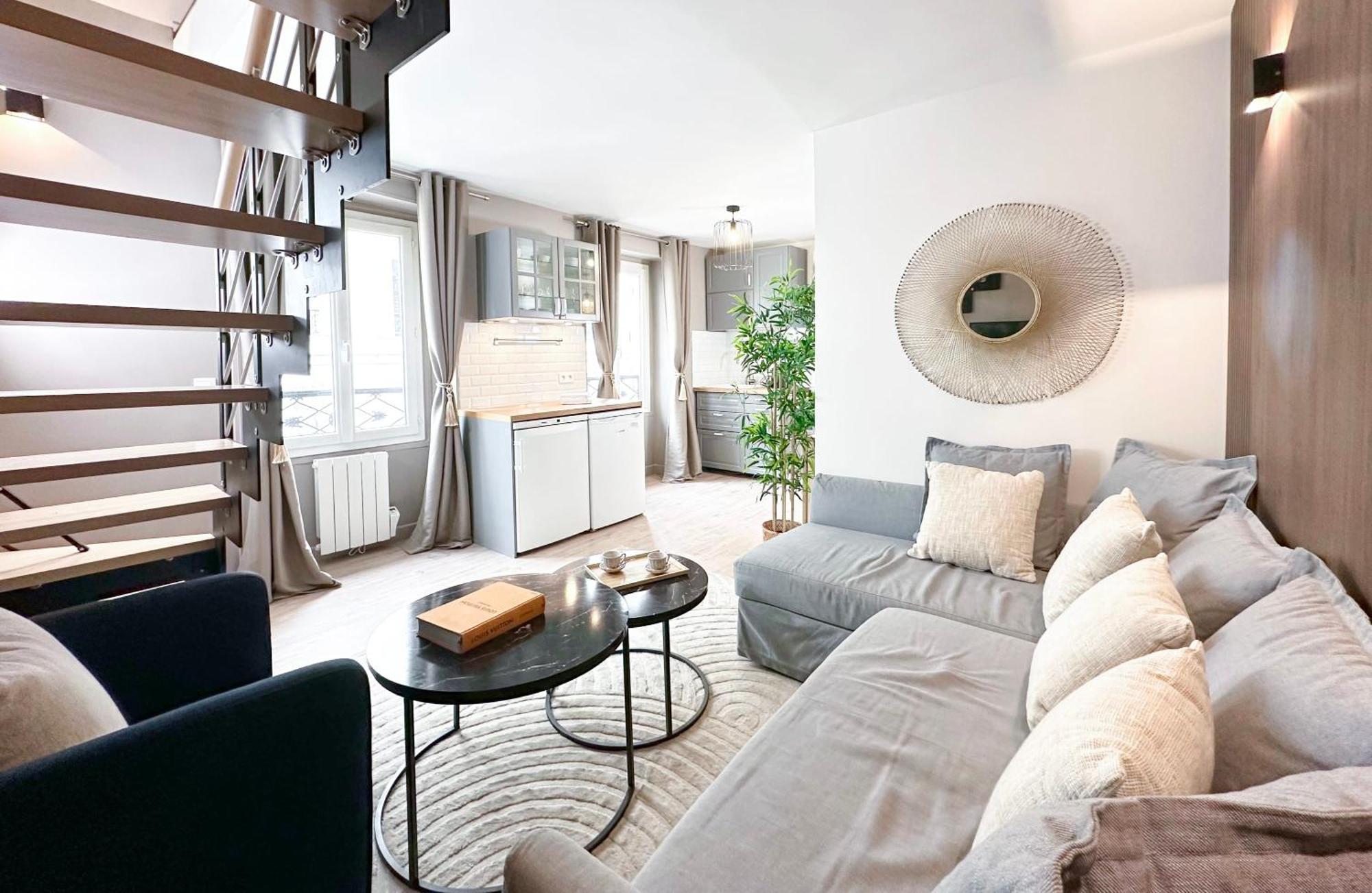 Stylish & Chic Duplex Near Eiffel Tower Appartement Parijs Buitenkant foto
