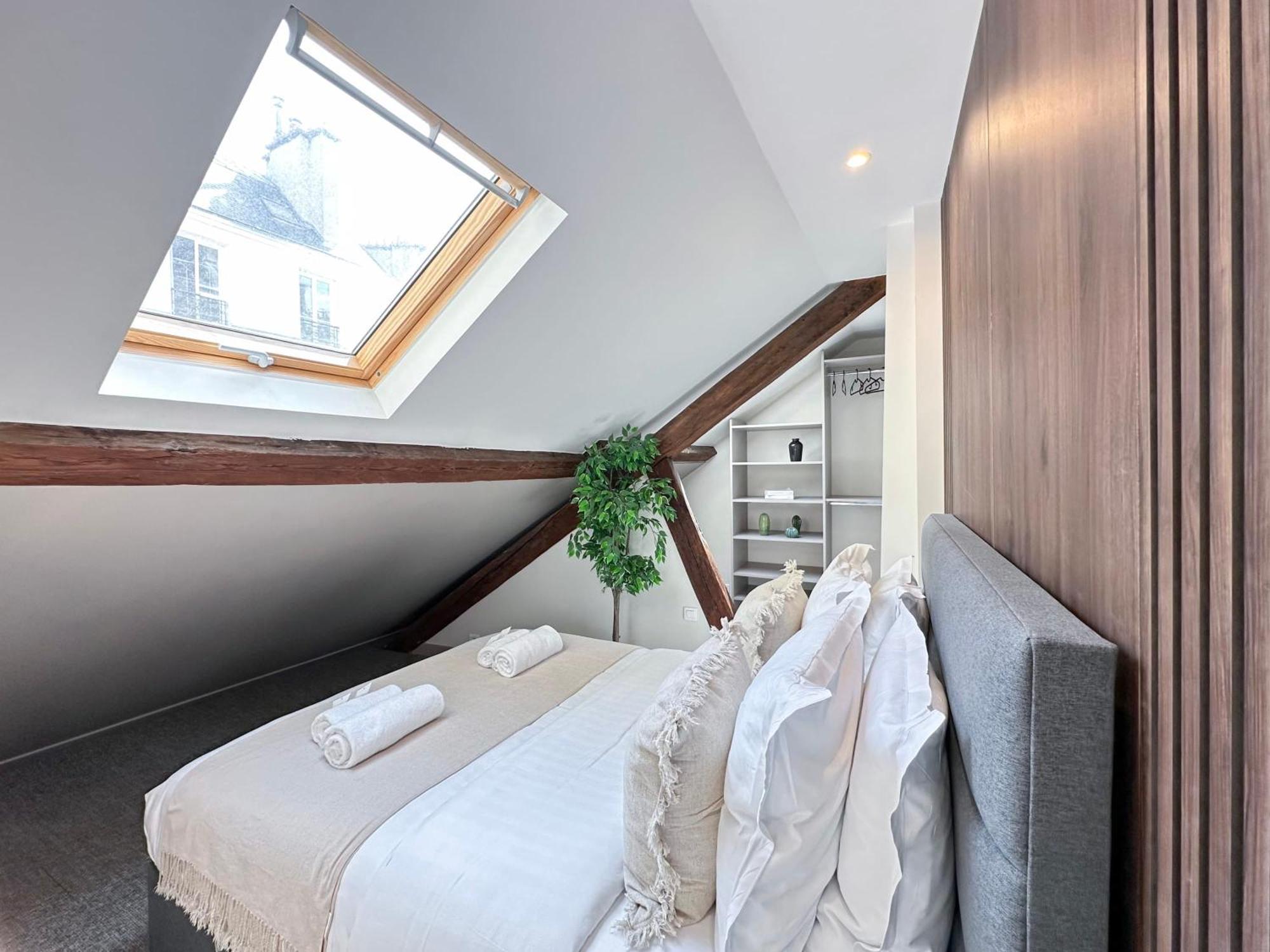 Stylish & Chic Duplex Near Eiffel Tower Appartement Parijs Buitenkant foto