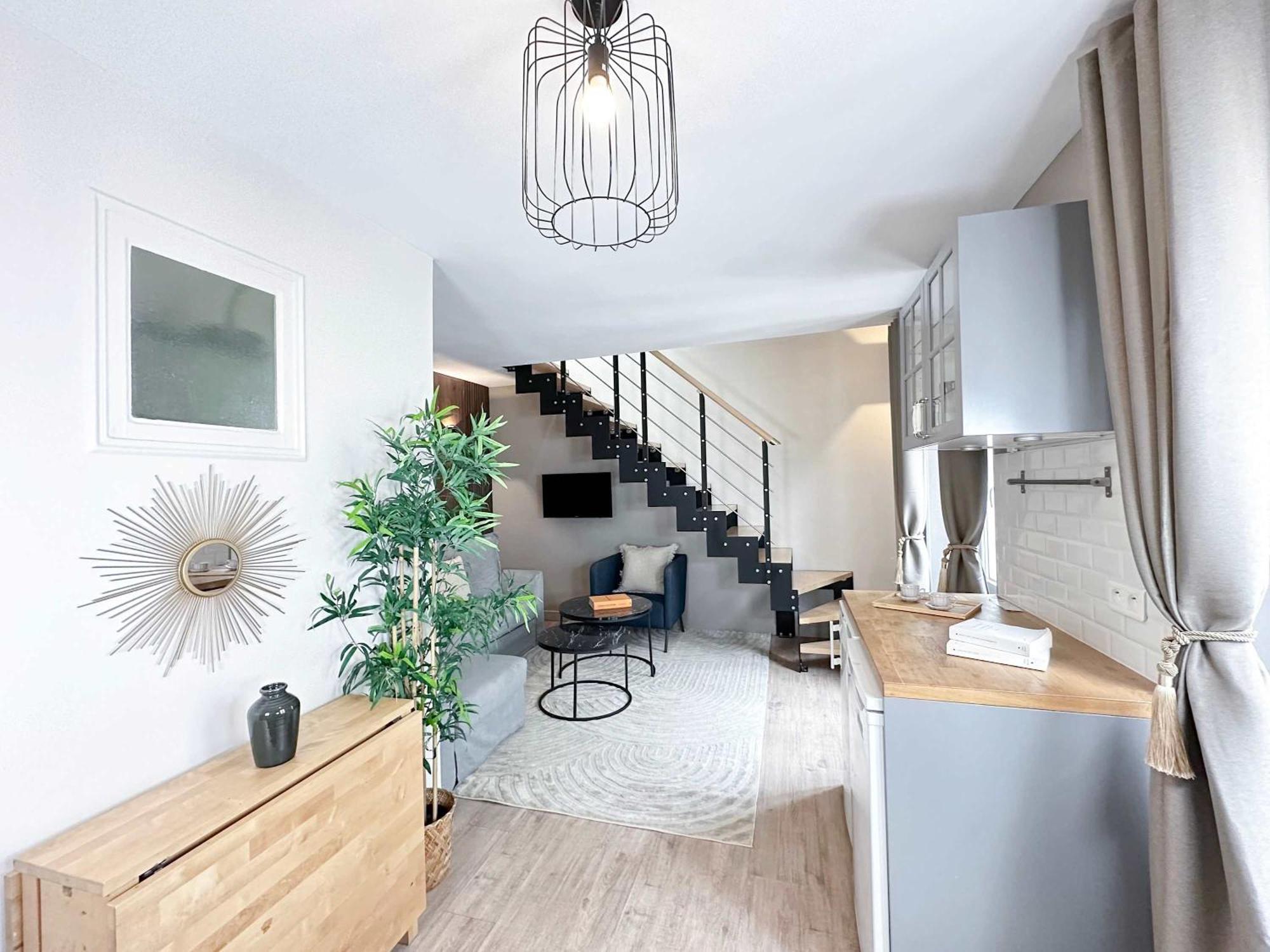 Stylish & Chic Duplex Near Eiffel Tower Appartement Parijs Buitenkant foto